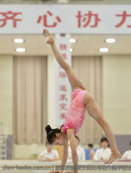 游泳技能细节优化与动作美学探讨